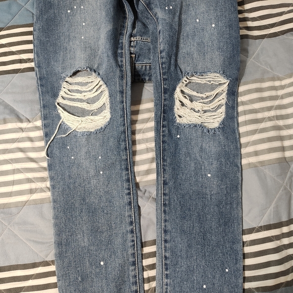 Forever 21 Men Distressed Paint Splatter Overalls - Picture 3 of 7